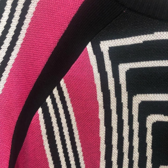 Sweater - Picture 2 of 4